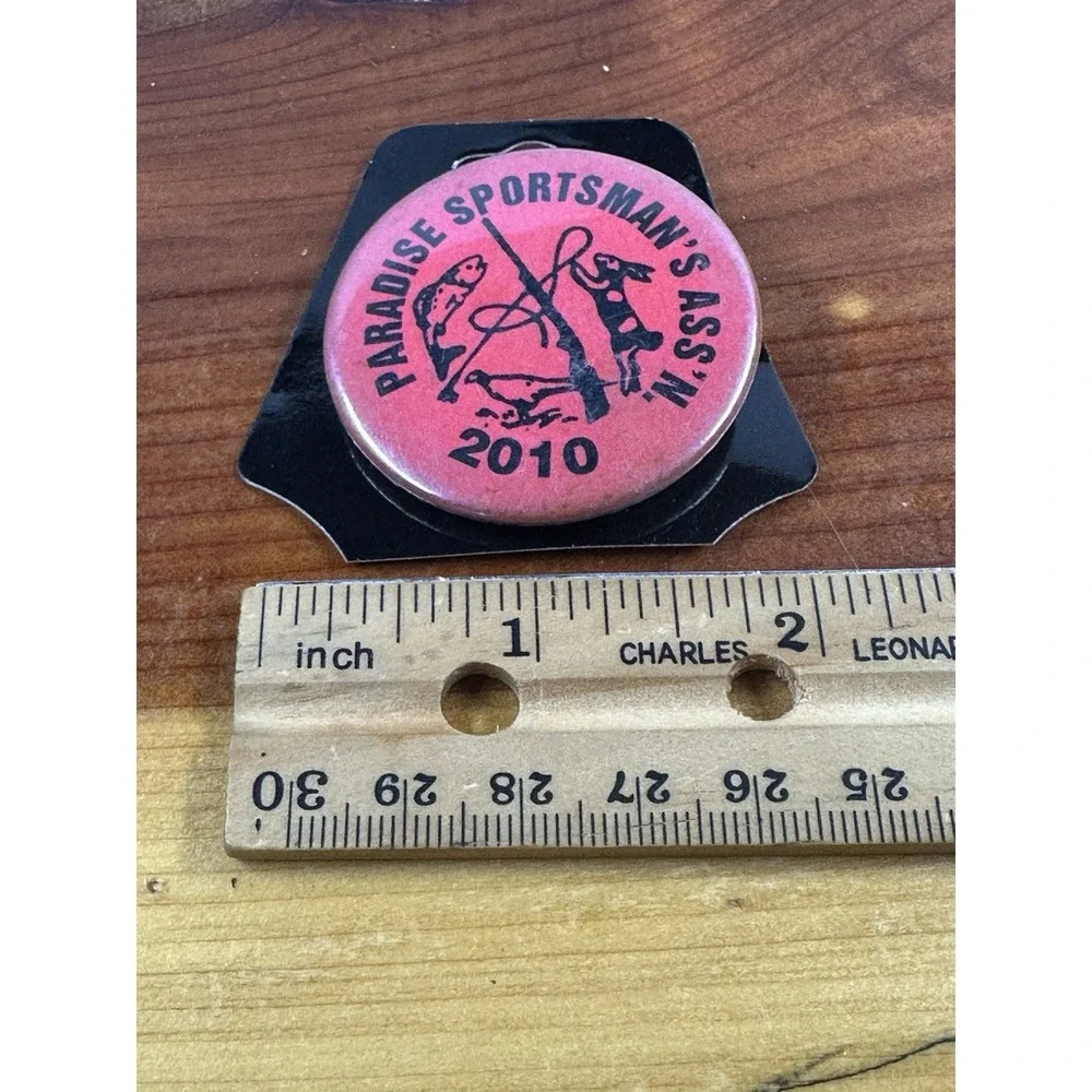 Paradise Sportsman's Club Member 2010 Pinback Button‎